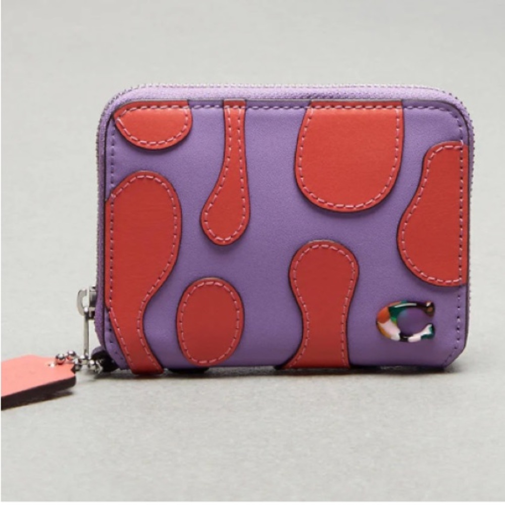 Coachtopia Leather wallet With Lava Appliqué